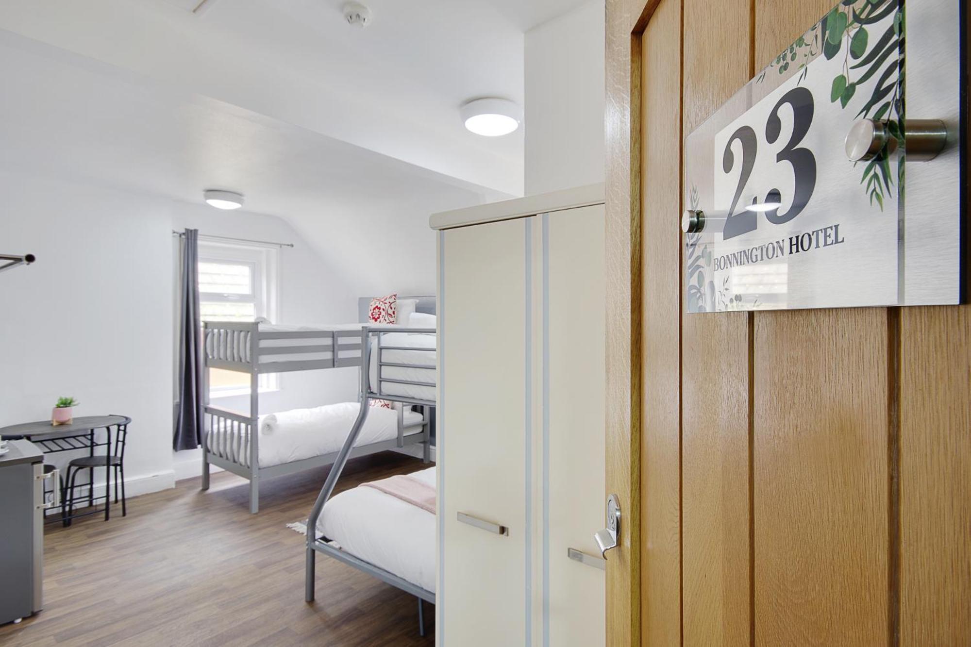 Hotel Azure Beach Bournemouth Eksteriør billede
